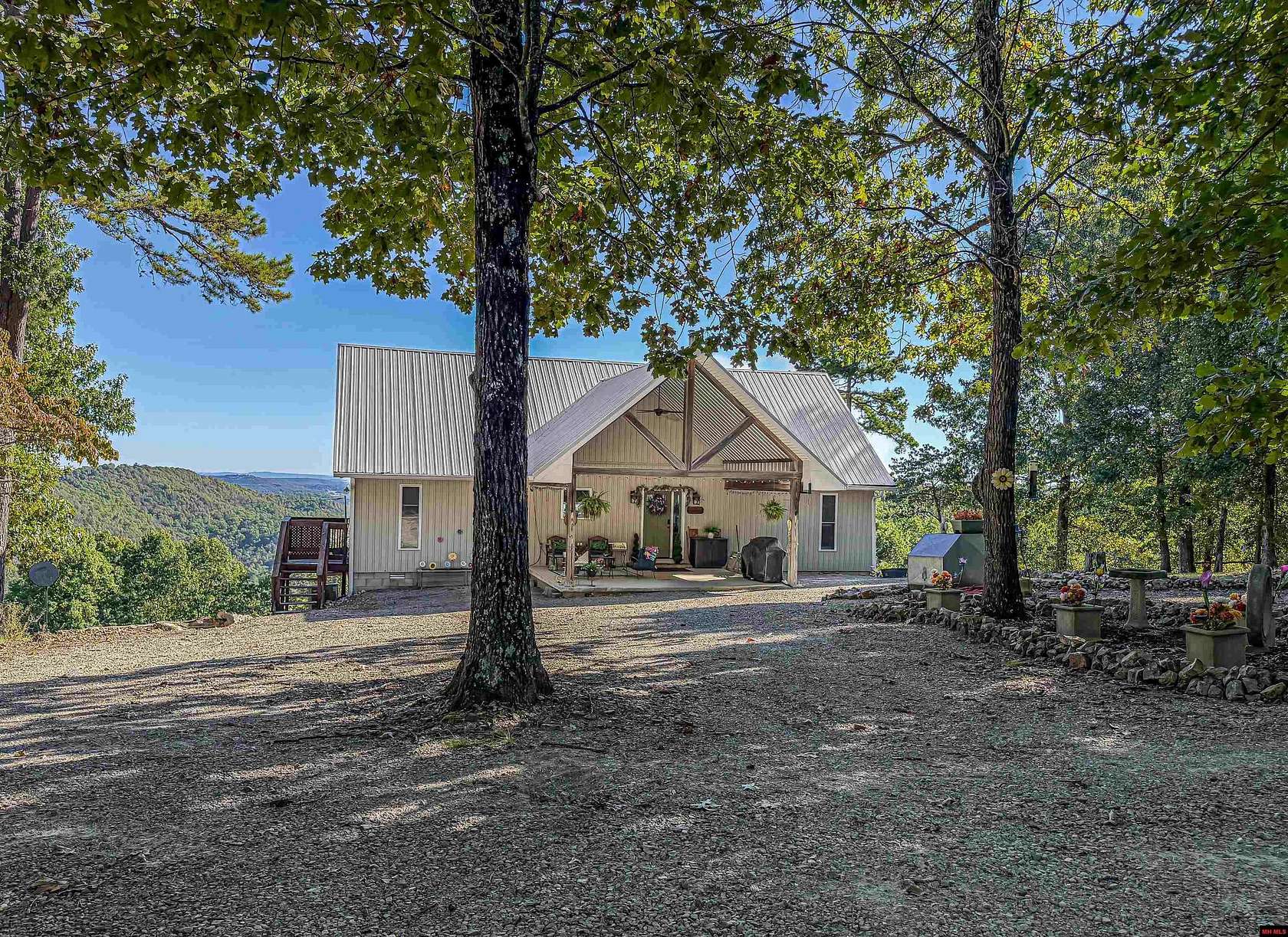 120 Acres of Recreational Land with Home for Sale in Flippin, Arkansas