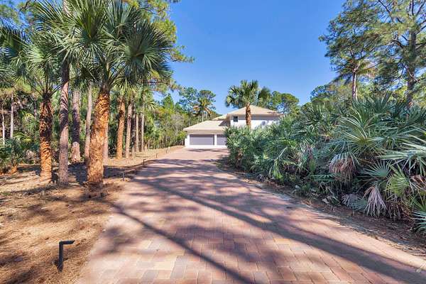5 Acres of Land with Home for Lease in Palm Beach Gardens, Florida