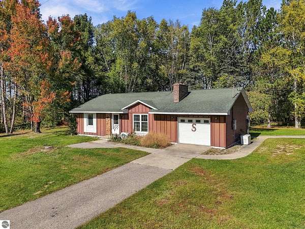 115 Acres of Recreational Land with Home for Sale in Lake City, Michigan