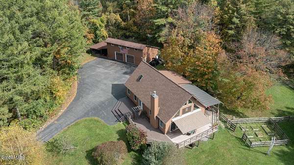 5 Acres of Land with Home for Sale in Greenville, New York
