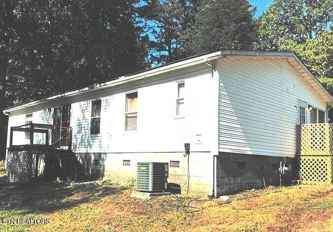 2 Acres of Land with Home for Auction in Clinton, Tennessee