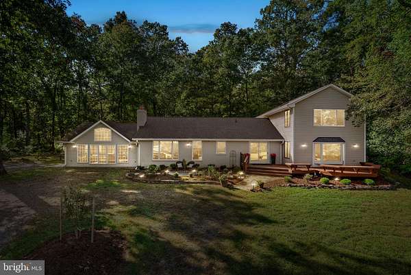 6.77 Acres of Land with Home for Sale in Leesburg, Virginia