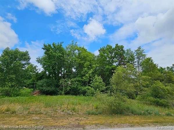 0.53 Acres of Residential Land for Sale in Green Oak Township, Michigan