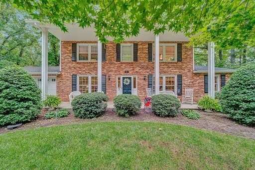 3.27 Acres of Land with Home for Sale in Roanoke, Virginia