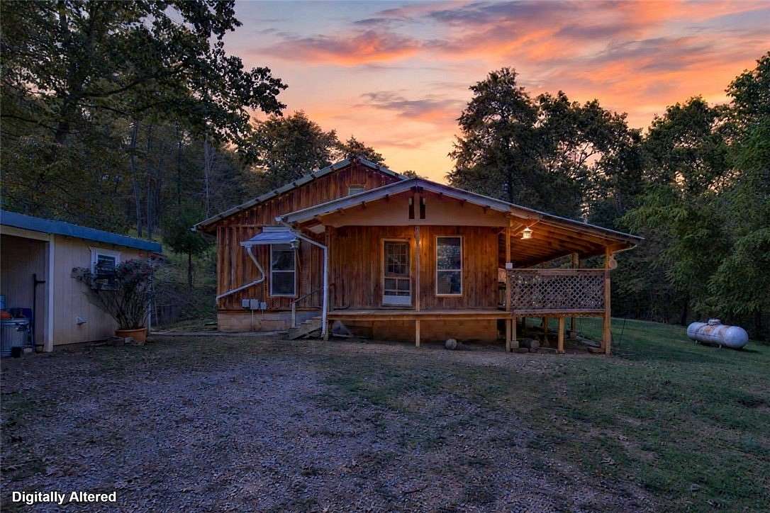 37 Acres of Recreational Land with Home for Sale in Huntsville, Arkansas
