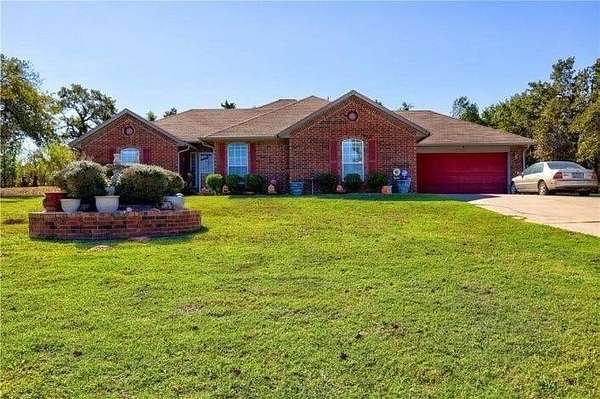 1.5 Acres of Land with Home for Sale in Oklahoma City, Oklahoma