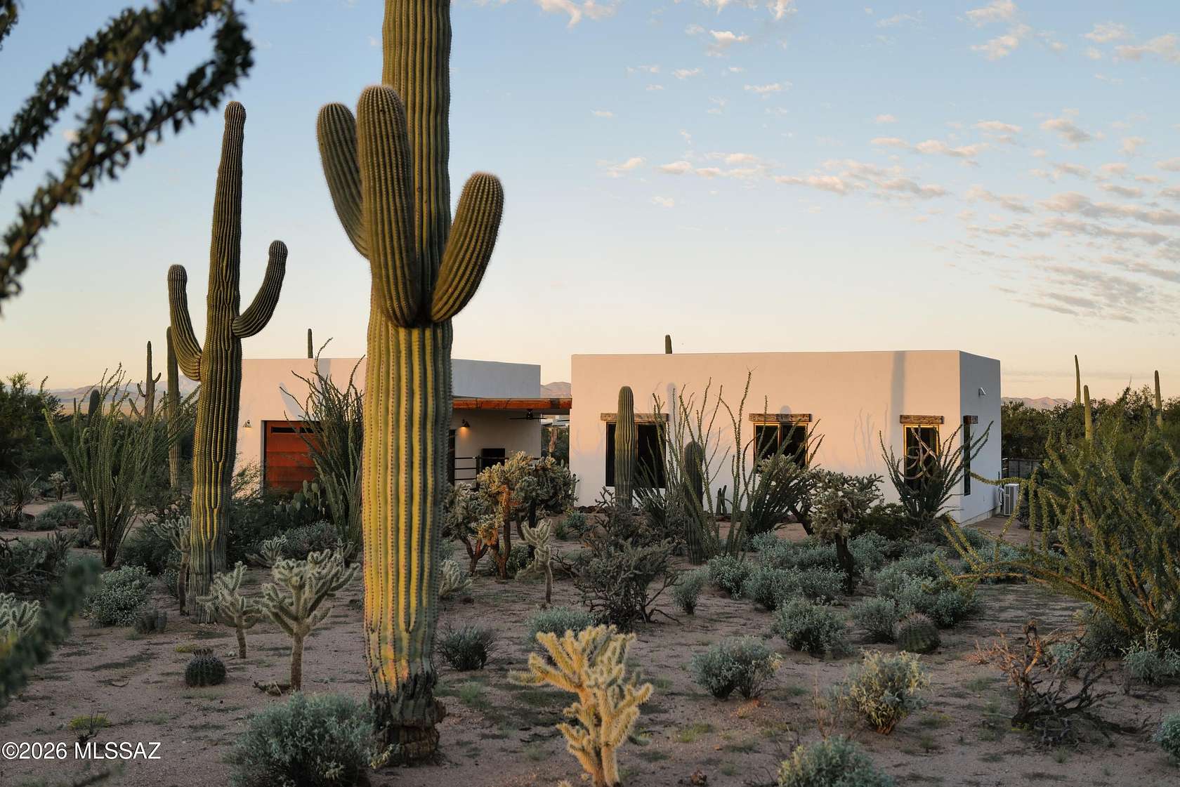 8 Acres of Land with Home for Sale in Tucson, Arizona