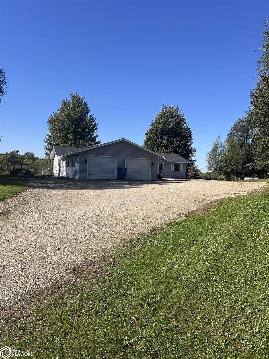 9 Acres of Land with Home for Sale in Marshalltown, Iowa