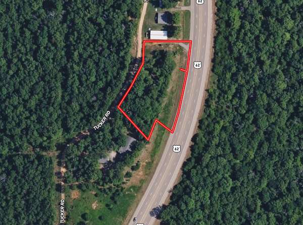 1.65 Acres of Land for Sale in Hardy, Arkansas