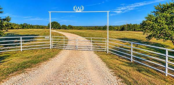82.8 Acres of Land for Sale in Montague, Texas