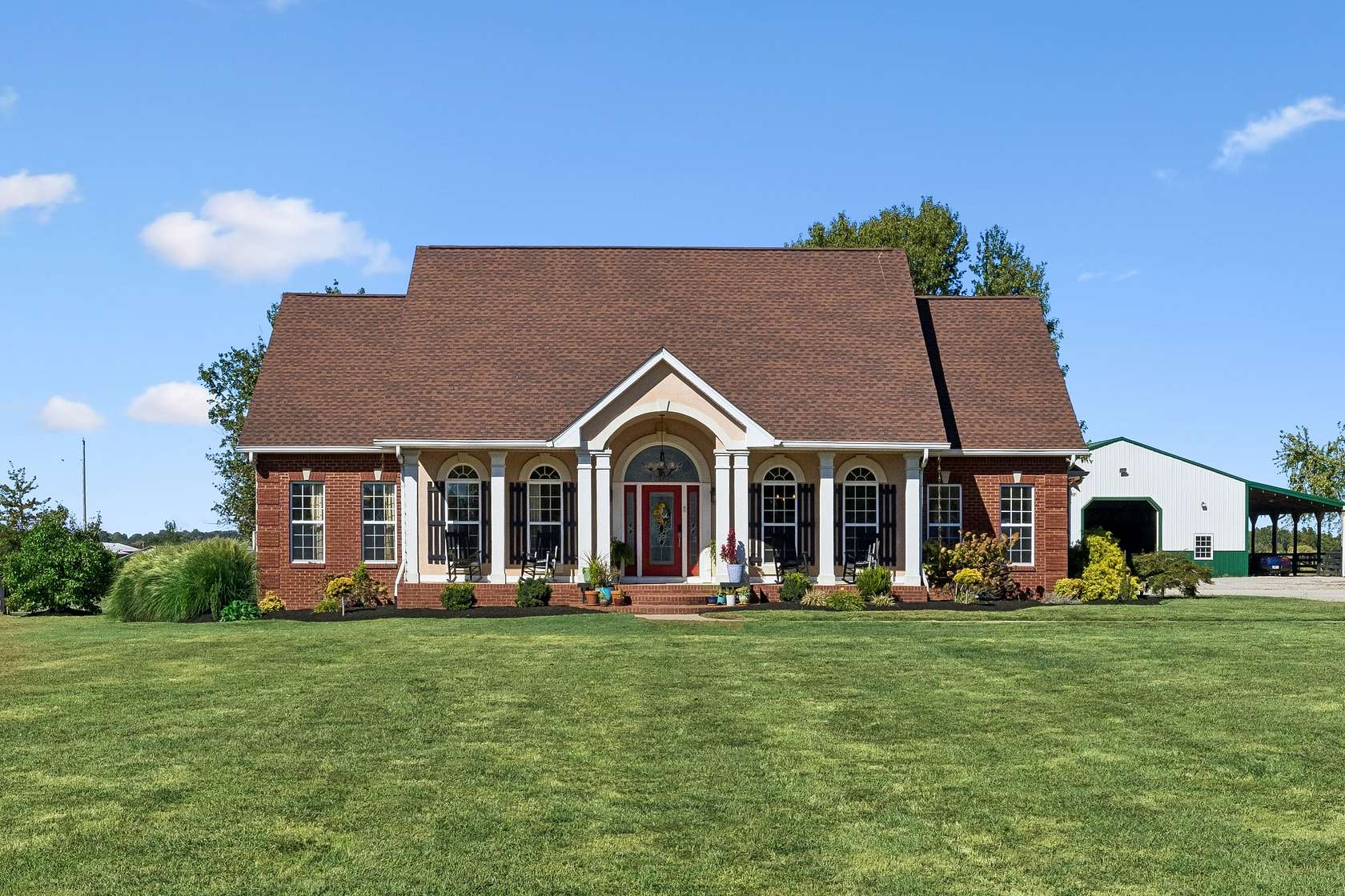 5.36 Acres of Land with Home for Sale in Springfield, Tennessee