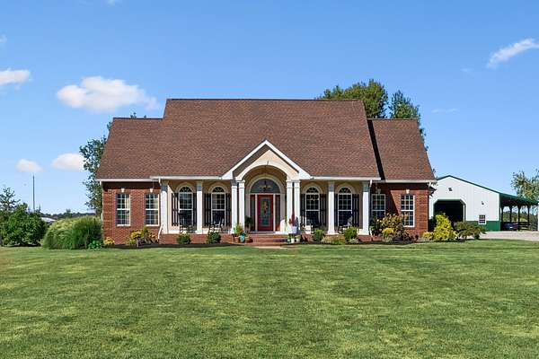 5.36 Acres of Land with Home for Sale in Springfield, Tennessee