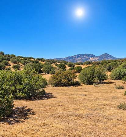 2.37 Acres of Land for Sale in Tehachapi, California