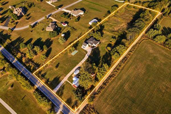 4 Acres of Land with Home for Sale in Rogersville, Missouri