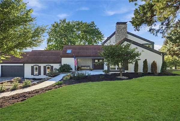 9.69 Acres of Land with Home for Sale in Gardner, Kansas
