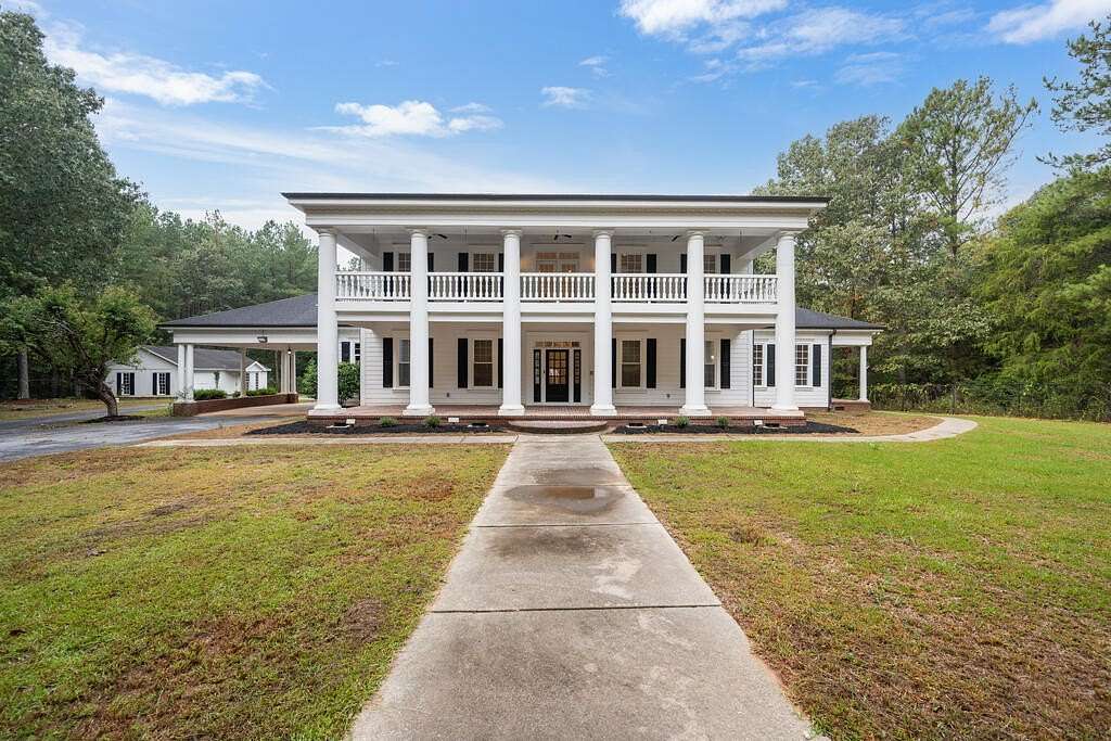 9.75 Acres of Land with Home for Sale in Ninety Six, South Carolina
