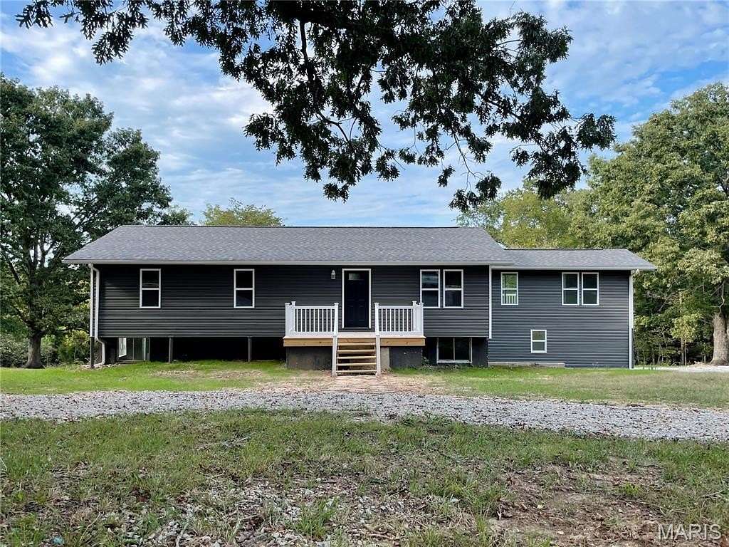 2 Acres of Land with Home for Sale in Leasburg, Missouri