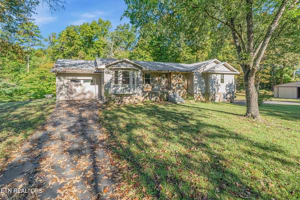 2.58 Acres of Land with Home for Sale in Kingston, Tennessee