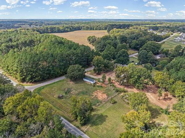1 Acre of Residential Land for Sale in Waxhaw, North Carolina