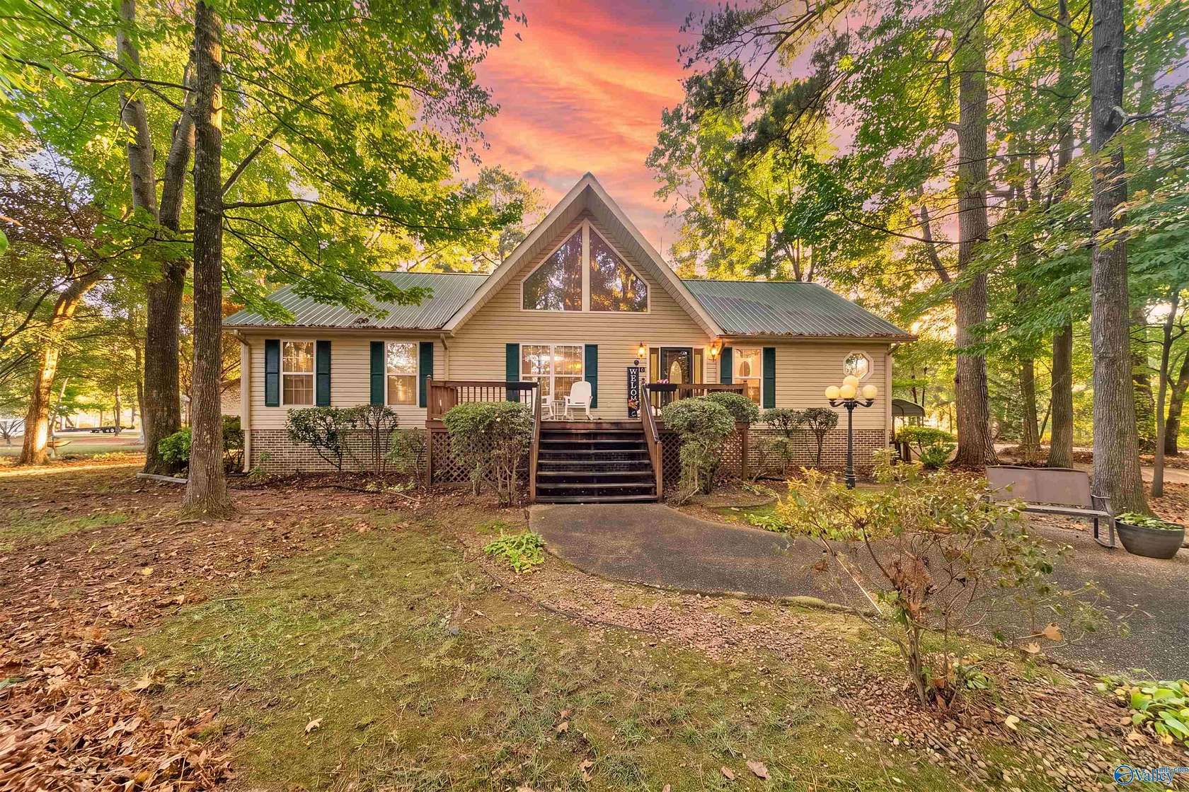 2 Acres of Land with Home for Sale in Gadsden, Alabama