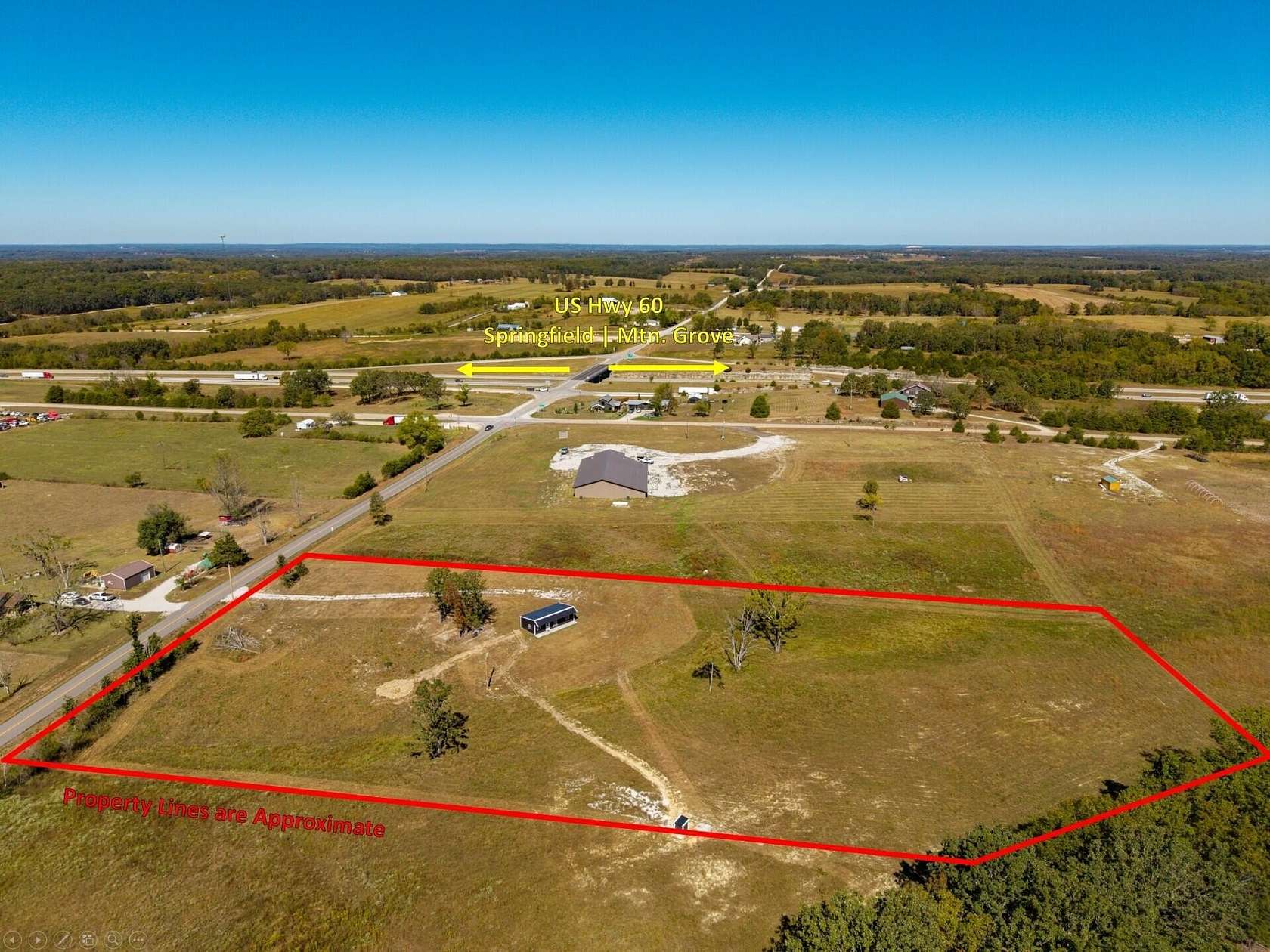 4.4 Acres of Land with Home for Sale in Macomb, Missouri