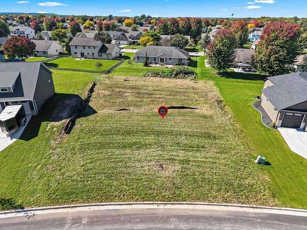 0.34 Acres of Residential Land for Sale in Bellevue, Wisconsin