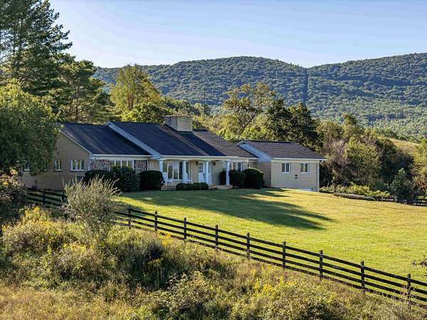 Pasture Rotation Maps 571 Acres of Land with Home for Sale in Swoope, Virginia - LandSearch