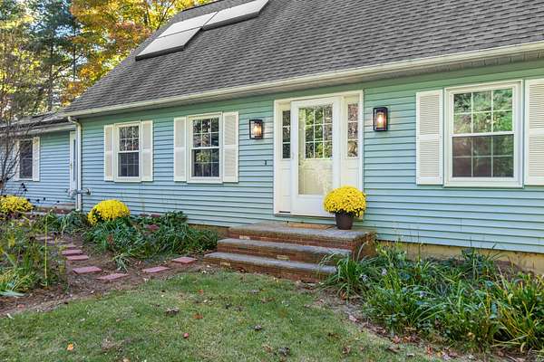 2.25 Acres of Land with Home for Sale in Sturbridge, Massachusetts