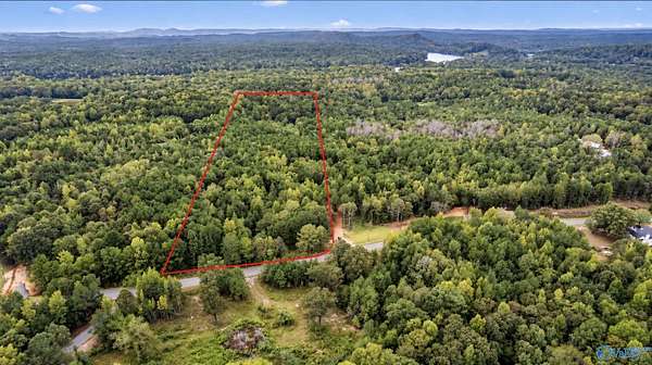 8 Acres of Land for Sale in Ragland, Alabama