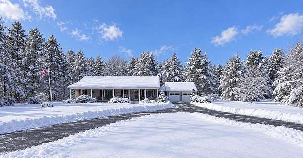 1.63 Acres of Land with Home for Lease in Madison, New Hampshire