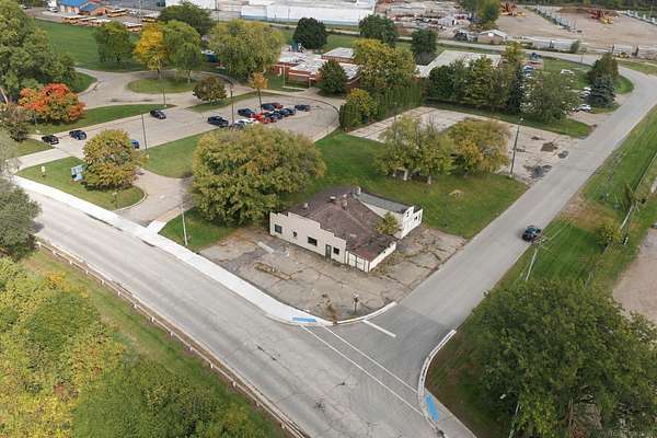 0.5 Acres of Commercial Land for Sale in Croswell, Michigan