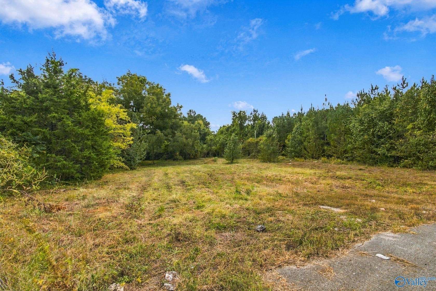 0.5 Acres of Mixed-Use Land for Sale in Huntsville, Alabama