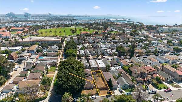 0.06 Acres of Residential Land for Sale in San Pedro, California