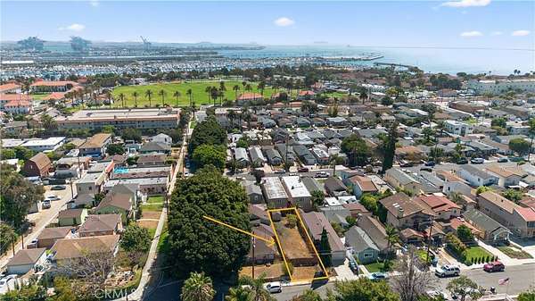 0.06 Acres of Residential Land for Sale in San Pedro, California