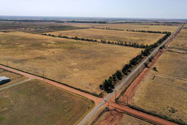 2.25 Acres of Residential Land for Sale in Vernon, Texas