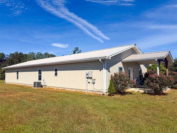 16 Acres of Improved Land for Sale in Leoma, Tennessee