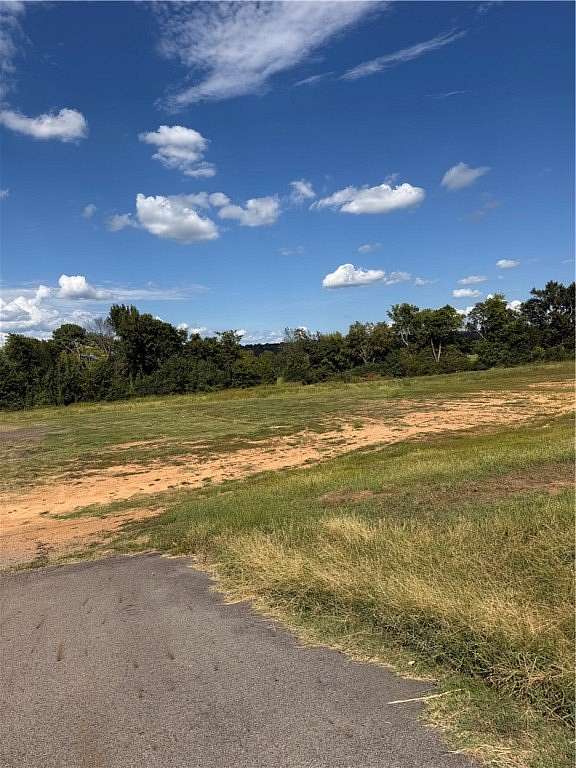 4 Acres of Land for Sale in Russellville, Arkansas