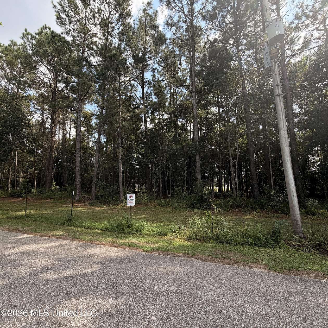 0.79 Acres of Mixed-Use Land for Sale in D'Iberville, Mississippi