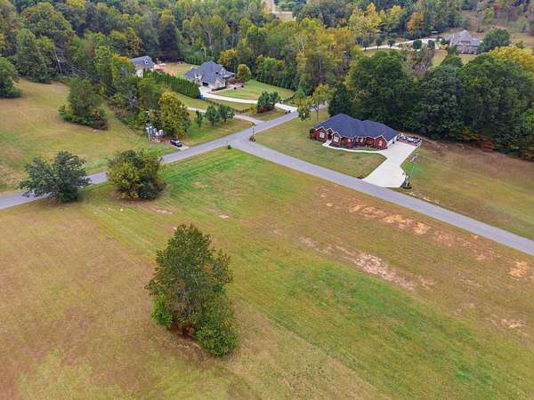1 Acre of Residential Land for Sale in Somerset, Kentucky
