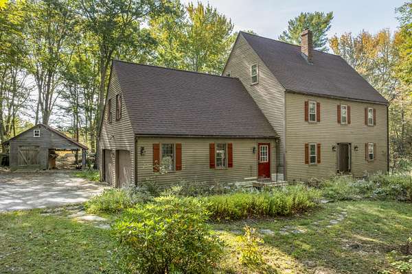 2.9 Acres of Land with Home for Sale in Newcastle, Maine