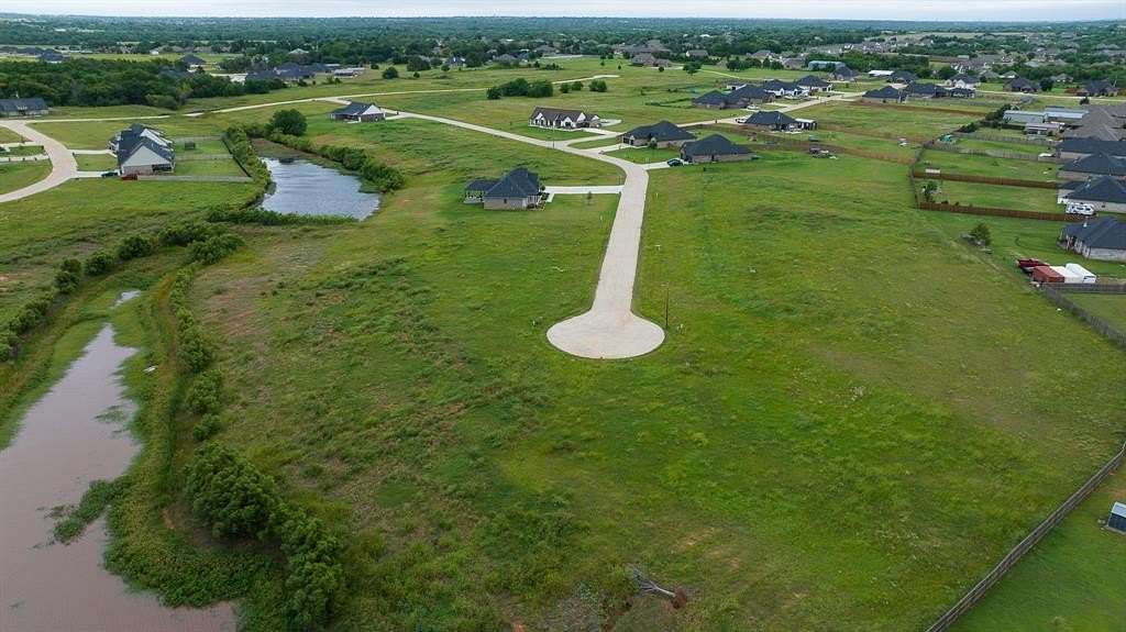 1 Acre of Residential Land for Sale in Edmond, Oklahoma