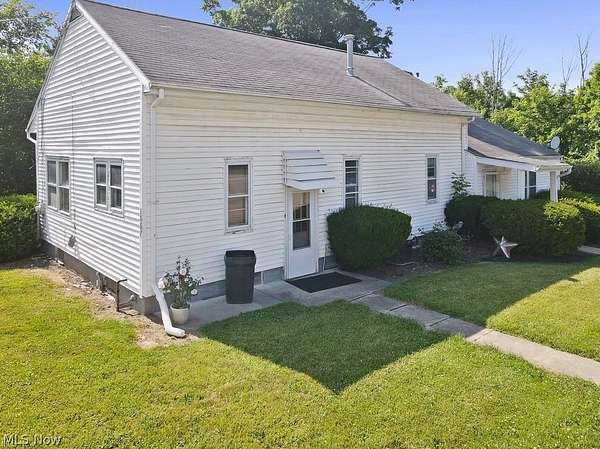1.7 Acres of Mixed-Use Land for Sale in Alliance, Ohio