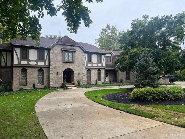 2 Acres of Land with Home for Sale in Symmes Township, Ohio
