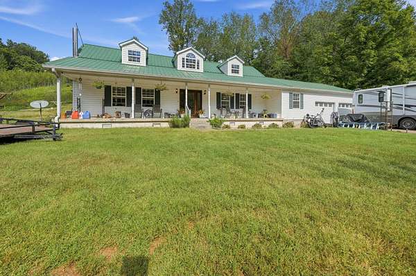 15 Acres of Land with Home for Sale in Minor Hill, Tennessee
