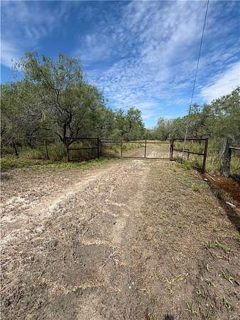 6.8 Acres of Residential Land for Sale in Kingsville, Texas
