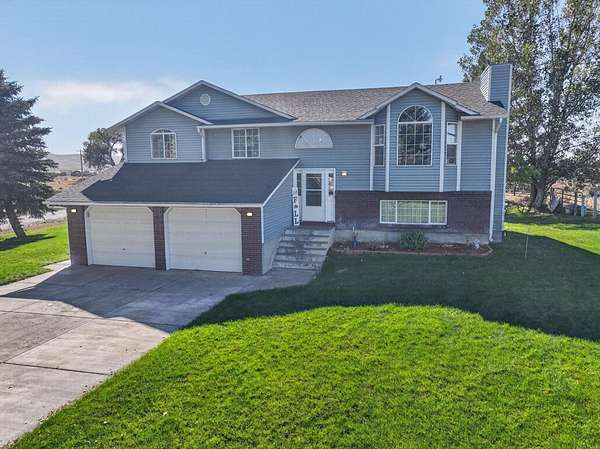 6.47 Acres of Land with Home for Sale in Blackfoot, Idaho