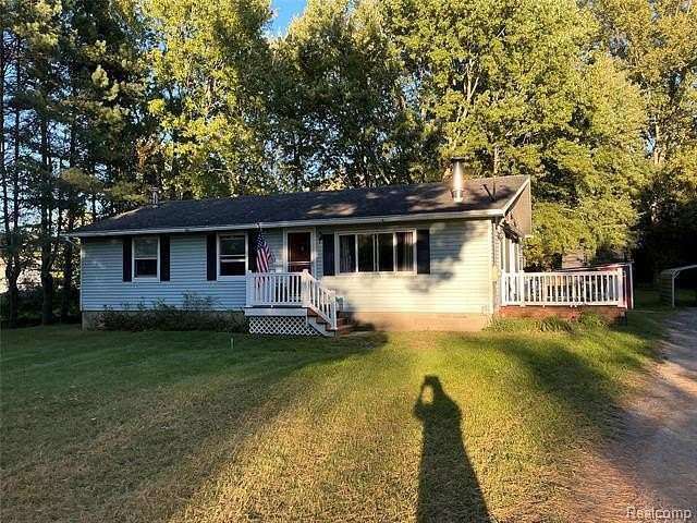 1.8 Acres of Land with Home for Sale in Flushing, Michigan