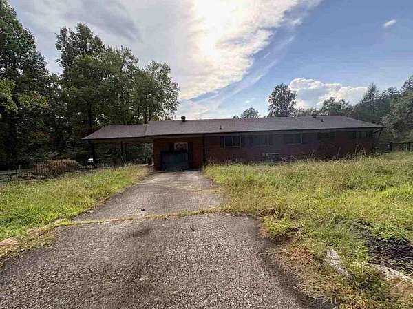 2.87 Acres of Land with Home for Auction in Marion, North Carolina