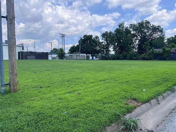 0.15 Acres of Residential Land for Sale in Arkansas City, Kansas