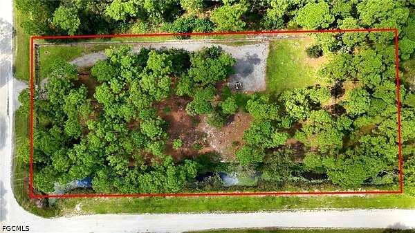 1 Acre of Land for Sale in Clewiston, Florida